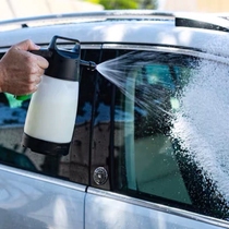 IK handheld air pressure foam spray pot without inserting electric water to spray a rich and dense foam foam pro