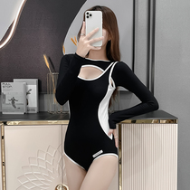 One-piece swimsuit womens summer long-sleeved sunscreen sexy 2022 new belly-covering slimming high-end fashion swimwear