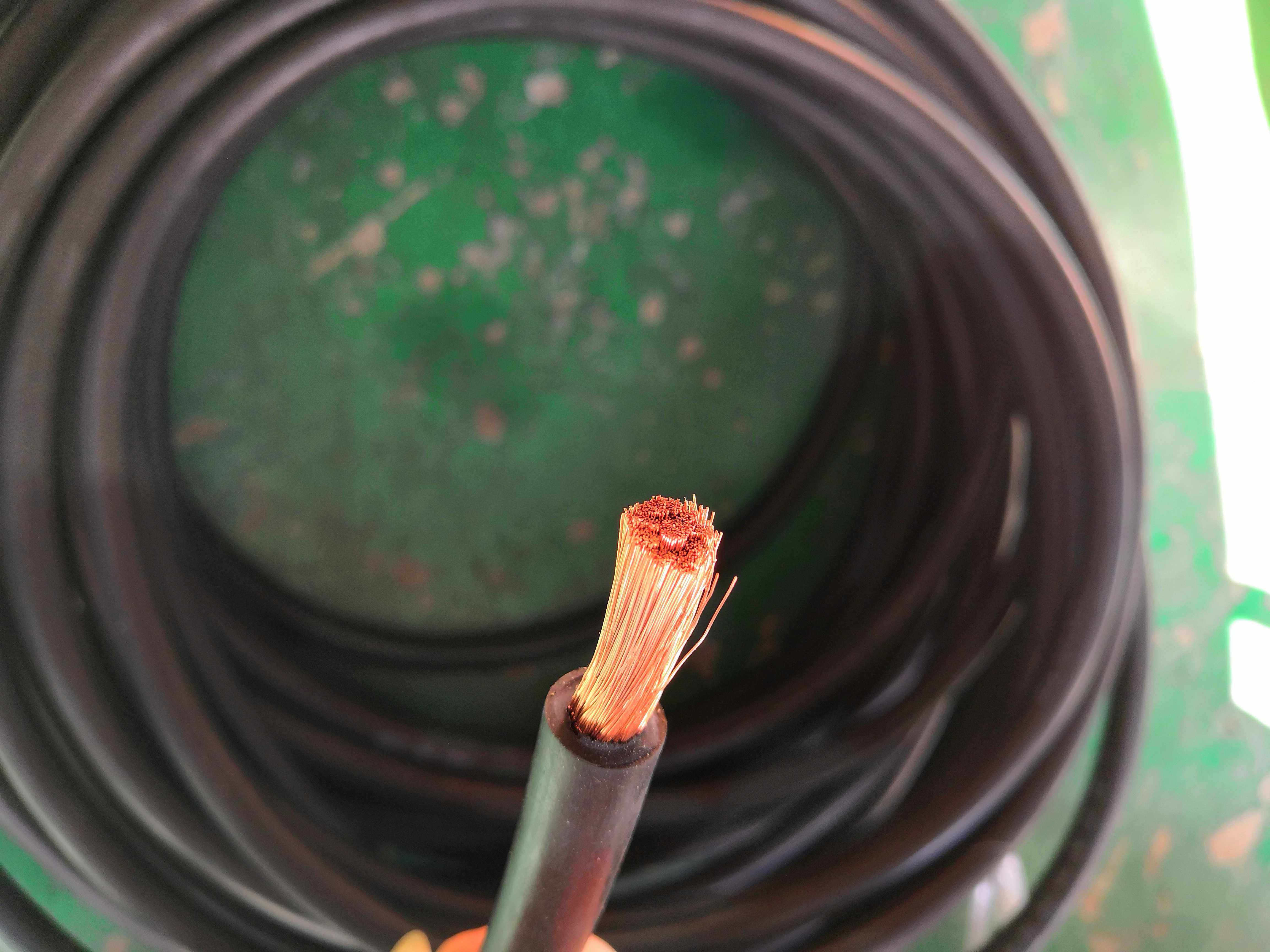 电焊机焊把线的规格型号是按什么规定的