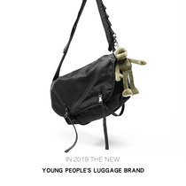 Hong Kong Japanese fashion brand cross-body bag mens functional shoulder bag student overalls difference bag dead fly bag woman