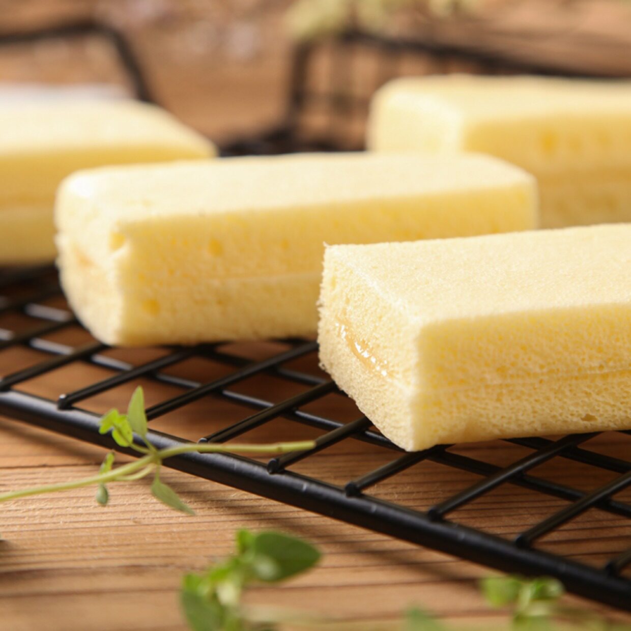 90 元 最近30天销量:月销 748 笔 商品来源:        由卖家 yusup