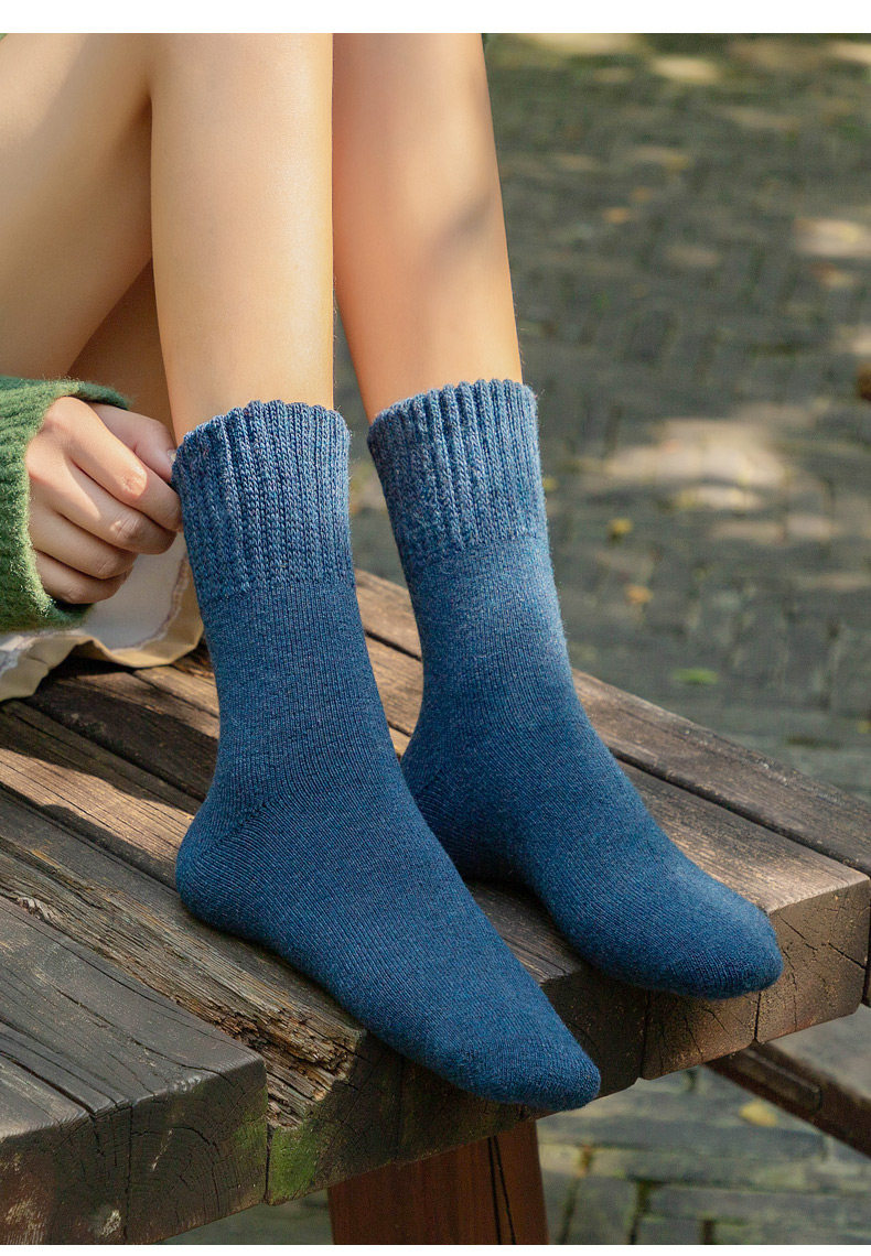 羊毛袜女中筒袜子女冬季加厚加绒超厚棉袜秋冬保暖冬