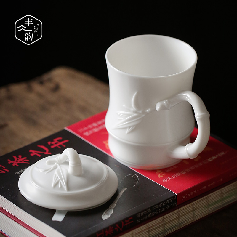 Dehua high white porcelain cup tea cup with cover ceramic office cup with handle tea cup and a cup of tea