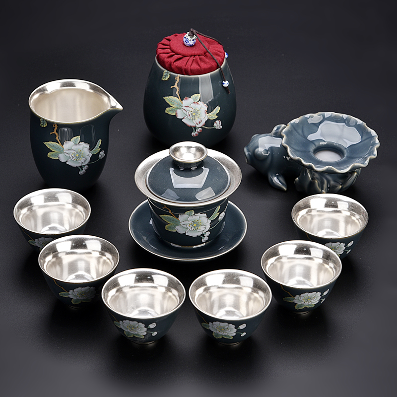 The ancient sheng up coppering. As silver set of ceramic tea set tea peony kung fu suit of blue and white porcelain gifts cups gift boxes