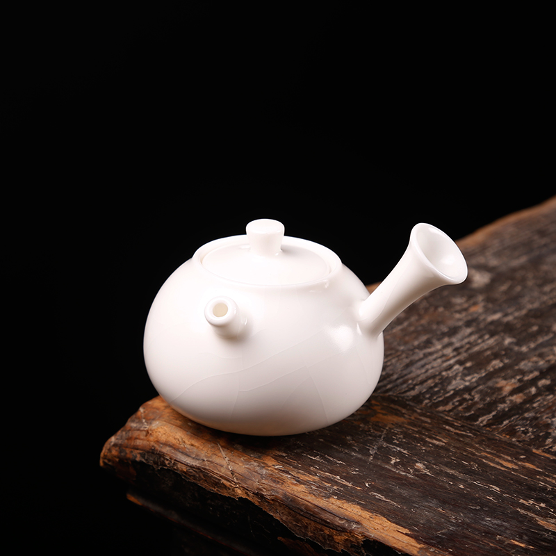 The ancient ivory white sheng up your up porcelain teapot of Confucianism is The teapot on single pot of ceramic kung fu tea set little teapot