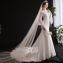 Long-sleeved wedding dress female little man 2021 new bridal temperament fishtail skirt French main yarn small tail slim light veil