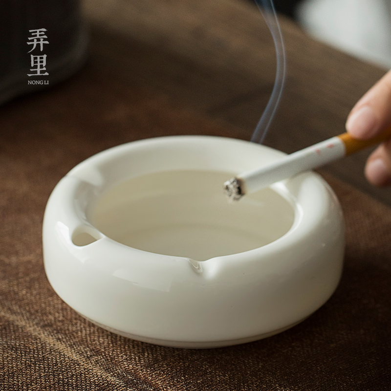 | white porcelain ashtrays in figure sitting room big office KTV creative trend ceramic multifunctional windproof with cover