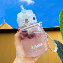 Baby small suction tube Cup ins Wind high color value small water Cup cute girl heart portable anti-fall children soymilk Cup