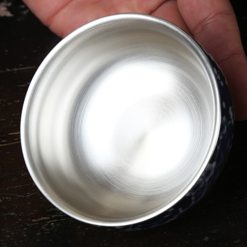 Jingdezhen blue and white porcelain tea set silver cup 999 sterling silver cup kung fu tea bowls enamel - lined coppering. As silver master CPU