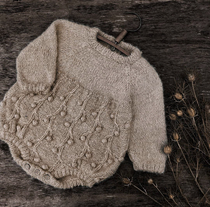 Cherry fruit jumpsuit dress top sweater stick needle text description translation knitting illustration non-finished