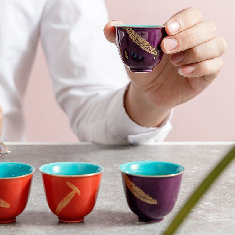The Self - "appropriate material sample tea cup hot stamping characteristics of purple feathers of jingdezhen ceramic cups kung fu tea set suit small tea cups