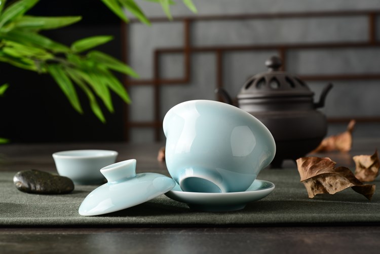 Back at tureen ceramic cups large single three white porcelain kung fu tea tea bowl violet arenaceous longquan celadon