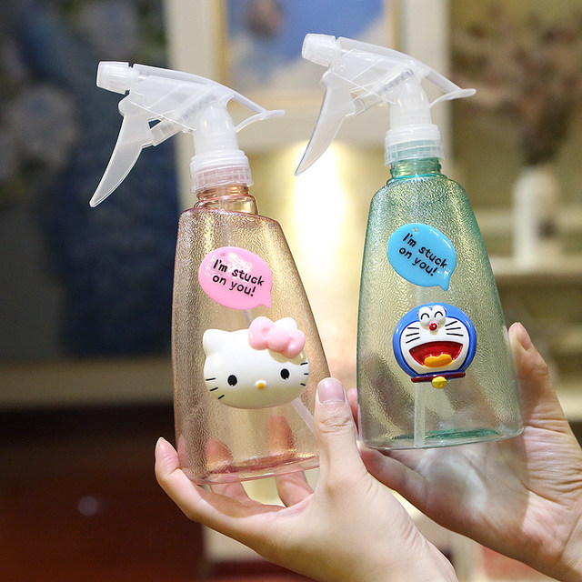 High quality hand pressure watering can cute plastic flower sprayer household plant watering kettle gardening watering can free shipping High quality hand pressure watering can cute plastic flower sprayer household plant watering kettle gardening watering can free shipping