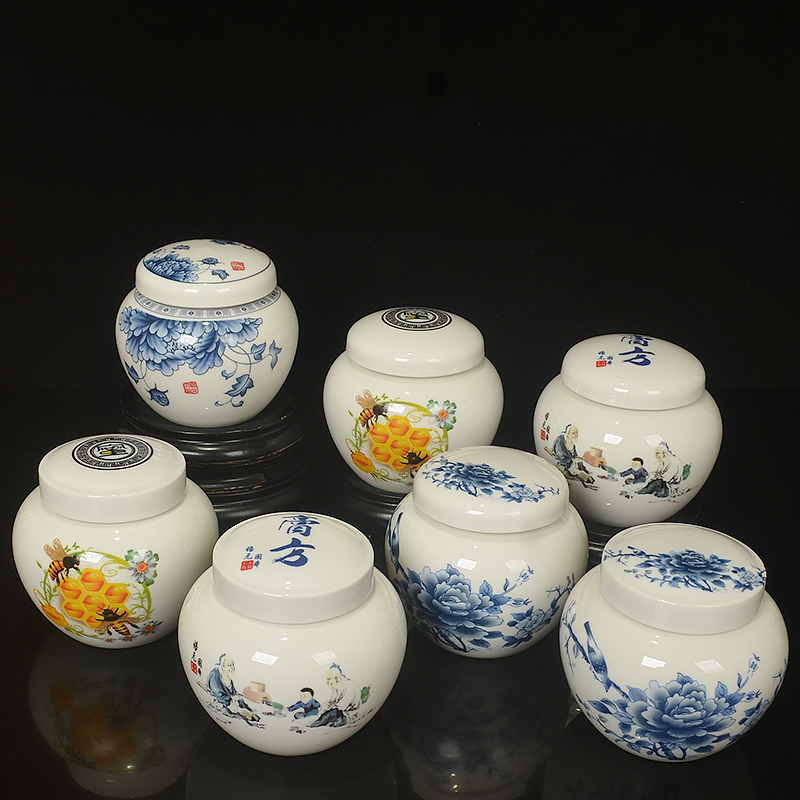 Substance Ceramic honey tea pot seal storage jar of blue and white porcelain rotating liquid tank small jar