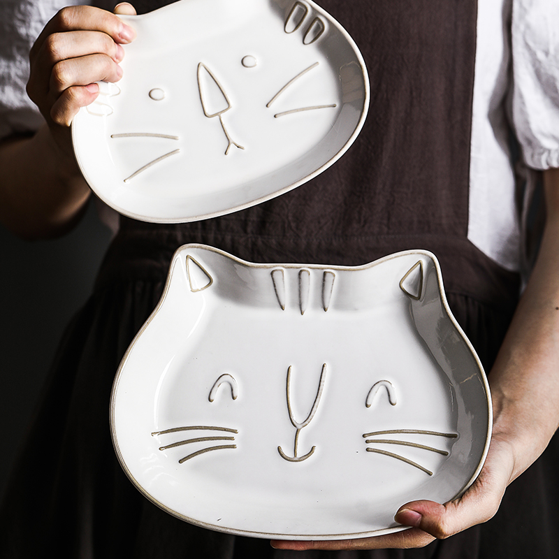 Japanese cartoon cat web celebrity ceramic tableware creative move white glaze anaglyph household bowl dish dish fish dish