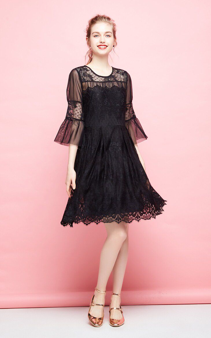veromoda2017冬季新款透视网纱蕾丝拼接a摆连衣裙|317461503