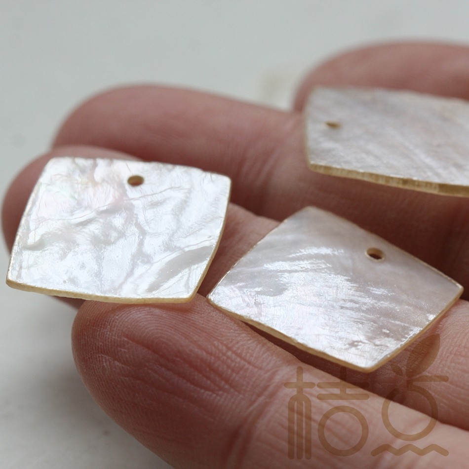 diy材料配件 串珠 散珠 耳环项链配饰 圆珠 半宝石 镜贝 贝壳片