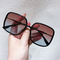 Ms. Sunglasses 2022 New anti-UV polarized sunglasses female Xia Han version of the wave with a large face and a thin net red