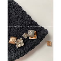 YOMOSTUDIO small fragrance minimalist with wind square metal button buttoning sub-light male and female wind clothes leather clothes with large clothing buttons