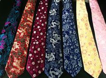 Подарки для иностранцев Нанкин специальный Нанкин Юньцзинь мужской подарок синий узор бутик галстук