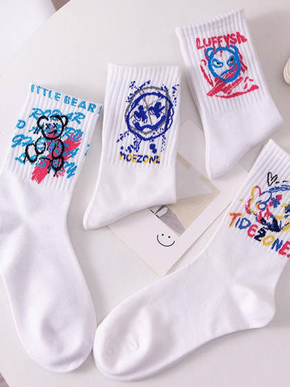 Kuuk White Graffiti Socks 남자 미드 튜브 인 ins 트렌디 한 다목적 트렌디 한 봄과 여름 스포츠 농구 양말 튜브 트렌디 한 양말 Kuuk White Graffiti Socks 남자 미드 튜브 인 ins 트렌디 한 다목적 트렌디 한 봄과 여름 스포츠 농구 양말 튜브 트렌디 한 양말