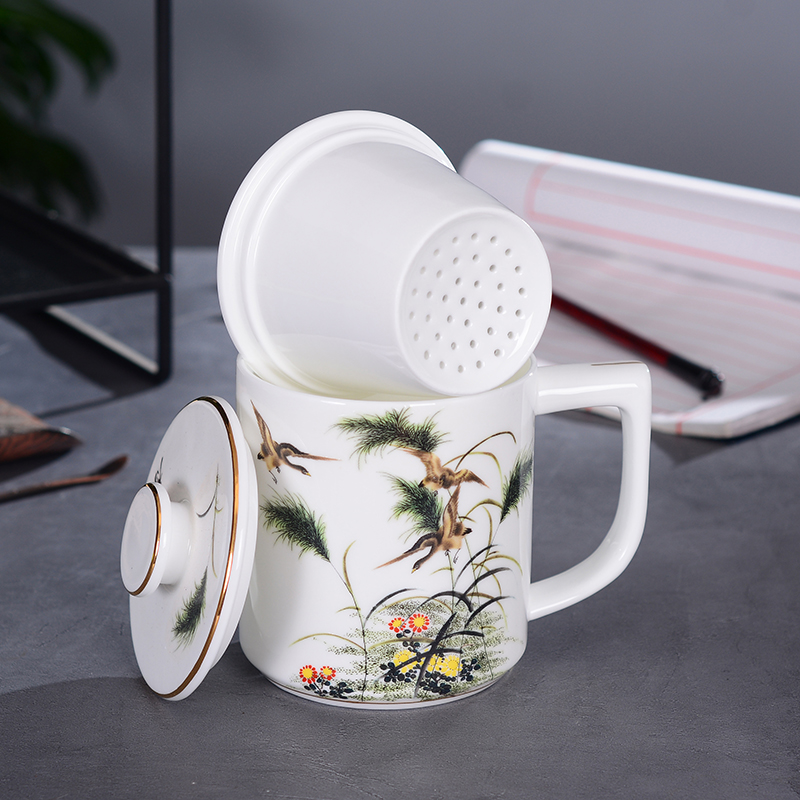 Jingdezhen ceramic ipads China cups with cover filter cup tea cup paint line a large cup of office tea by hand