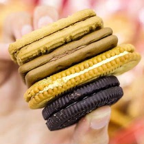 Kangyuan biscuits mixed with 1000 grams of chocolate Xueke black and white Orange sandwich childhood memories Shanghai old taste