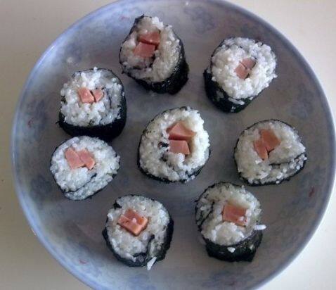 海螺肉寿司卷的做法