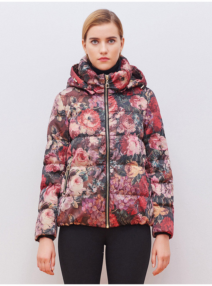 波司登中老年羽绒服女短款妈妈装大码加厚保暖连帽外套b1501250b