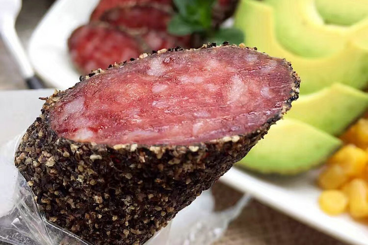 现货西班牙萨拉米西班牙风味香肠萨拉咪肠salami190g黑胡椒味腊肠