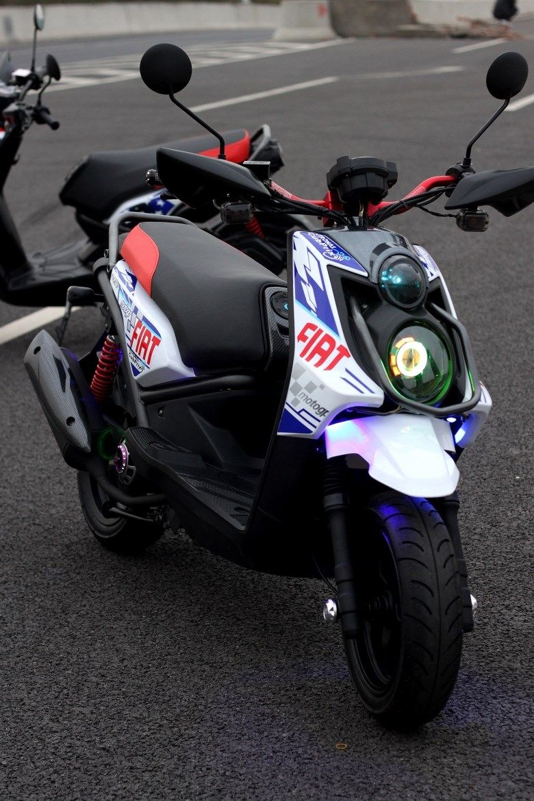 威科力bws踏板车 前后碟电动车 分离手把 液晶表 全顺1000w特价