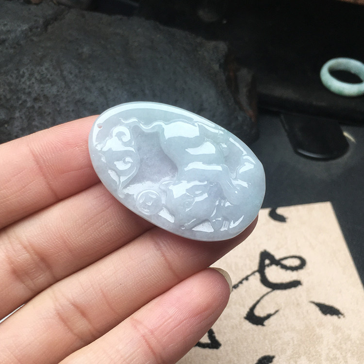 老坑a货冰糯种天然生肖猪玉牌挂坠正品冰糯种玉猪挂坠送证书包邮