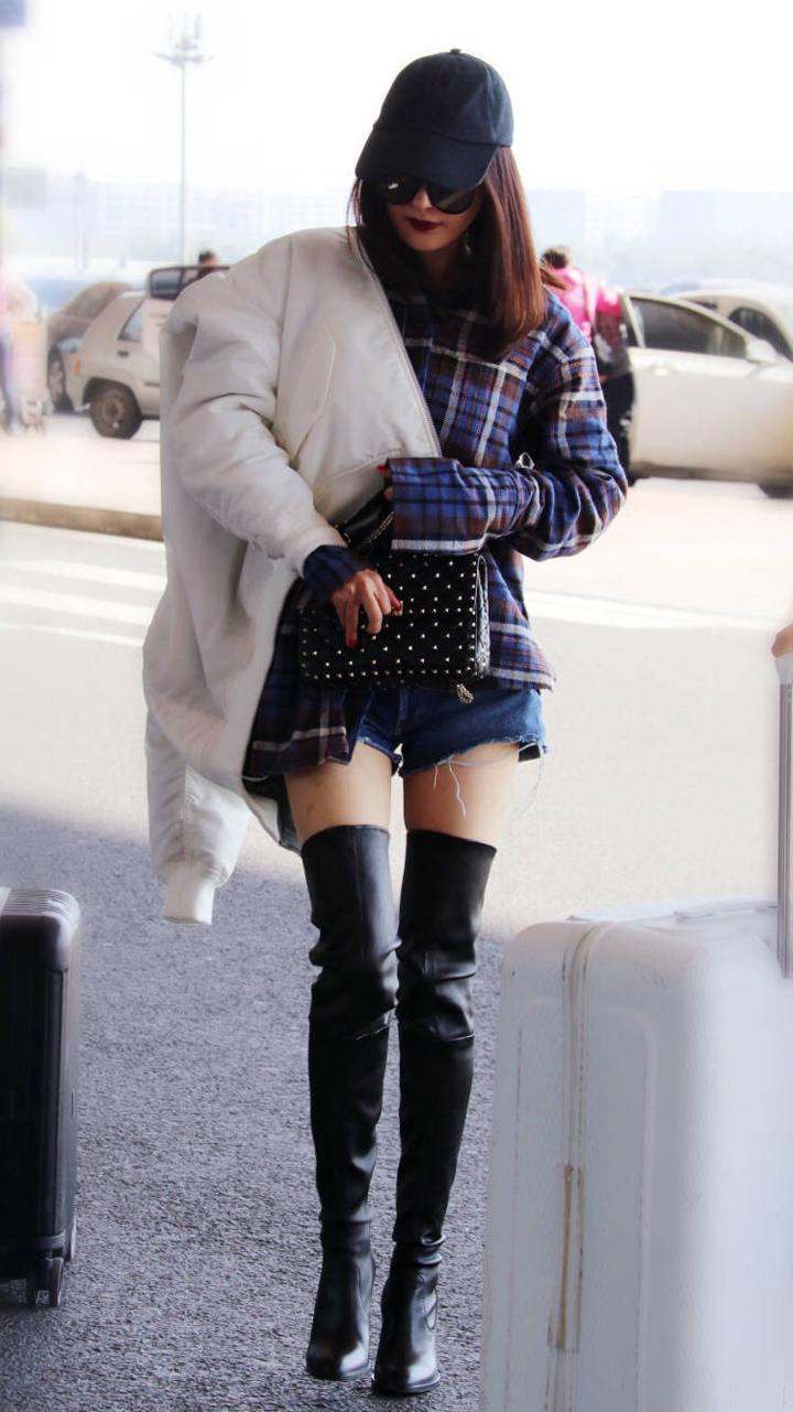 2016新款 明星杨幂机场同款长靴 圆头高跟过膝