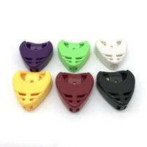 ABS Guitar Picker Clip Heart Shape Monochrome PICK Thickened Guitar Picker Box Multicolor OEM