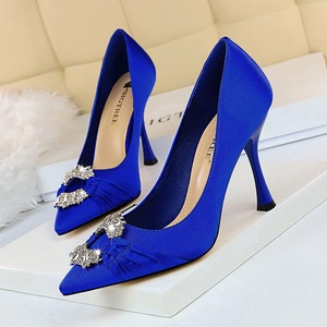 2272-1 the European and American fashion wind elegant banquet for women's shoes with high heels satin diamond metal