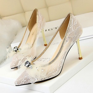 3389 han edition with high-heeled shoes with thin metal shallow pointed mouth mesh hollow-out lace bowknot diamond singl