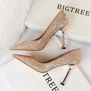 0755-6 European and American wind fashion bridesmaid wedding shoe heels shoes high heel with shallow mouth pointed sequi