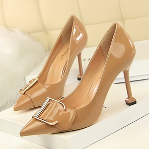 278-6 European and American wind professional women’s shoe heels with patent leather high heel lighter pointed metal bel