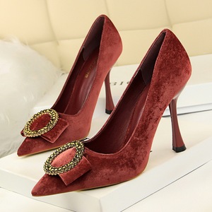 3212-1 the European and American fashion party shoes high heels high with suede shallow mouth pointed round diamond buck