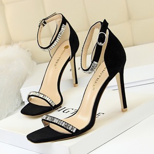 217-7 European and American wind sexy summer party with suede peep-toe shoes with ultra fine diamond one word with sanda