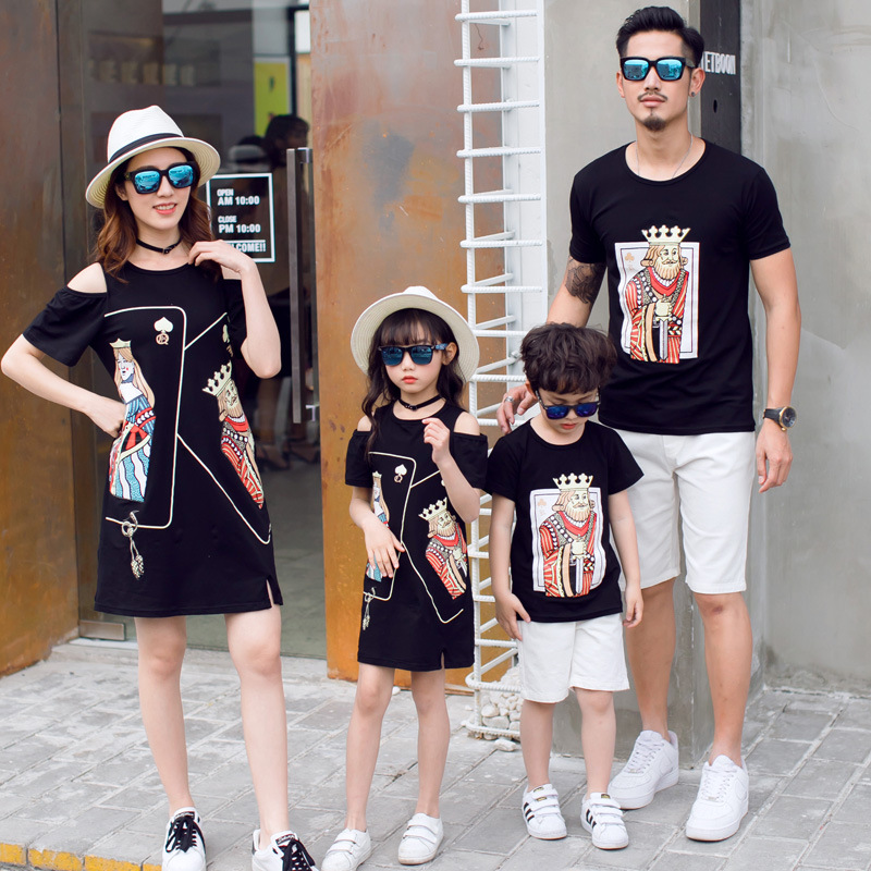 Holiday pro-child clothes Summer new 2022 whole family clothes family of three Korean version printed Shoulder Female Skirt Spring Upper