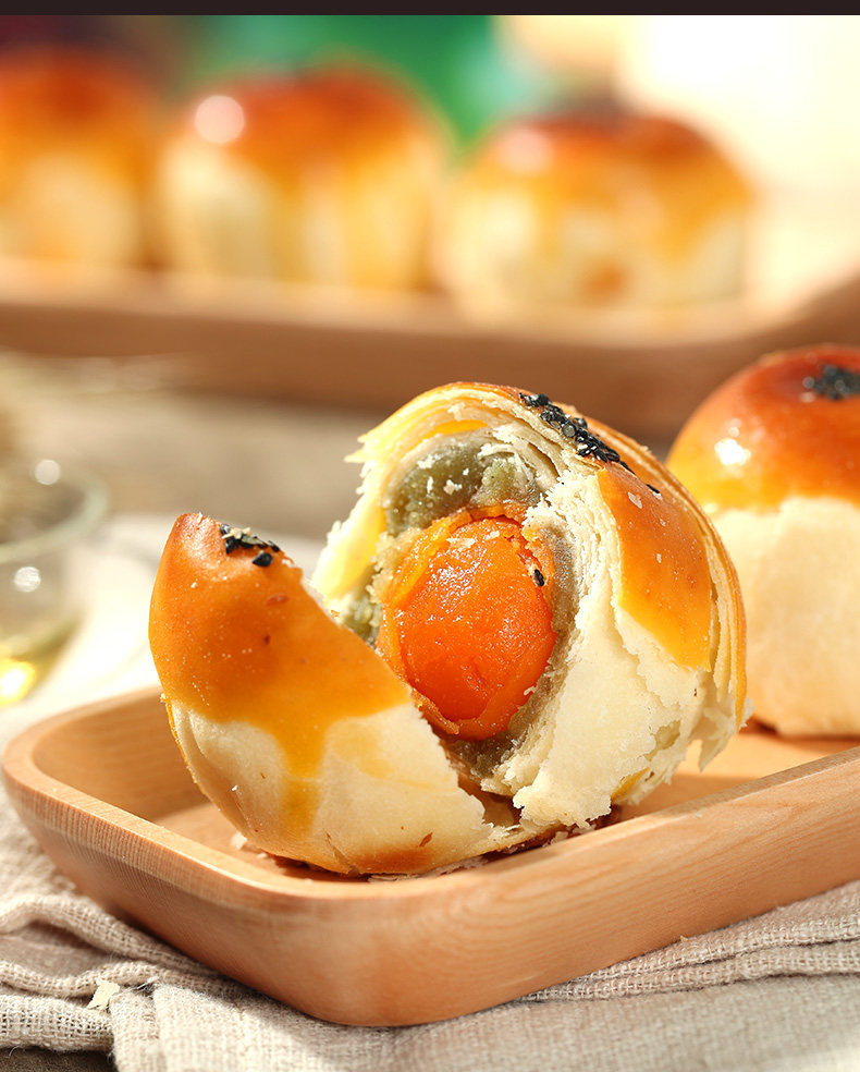 知味观 肉松莲蓉蛋黄酥 100g(2只)x2盒 19.