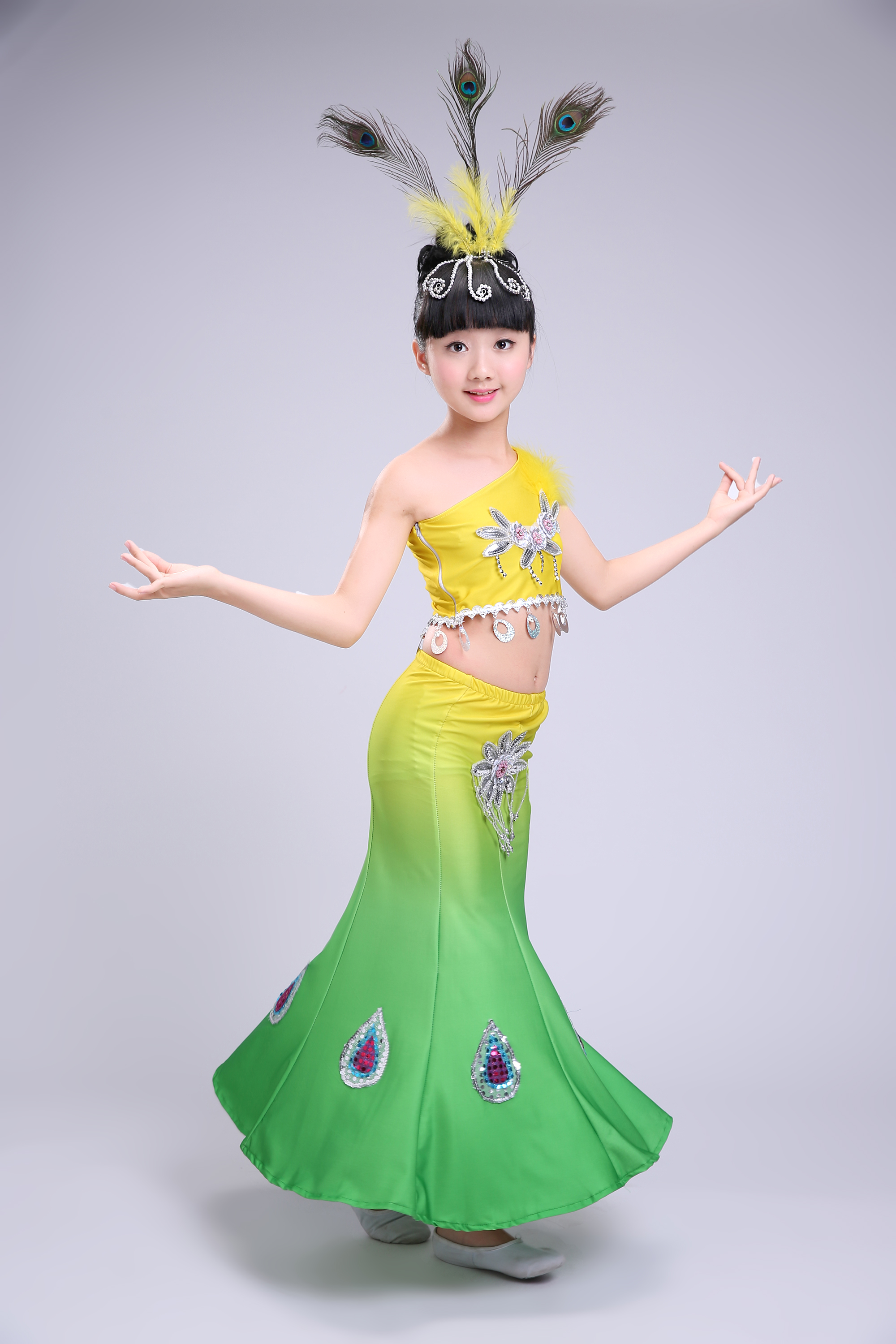 儿童傣族舞蹈服孔雀舞演出服装女童少儿葫芦丝弹力鱼尾裙长裙亮片
