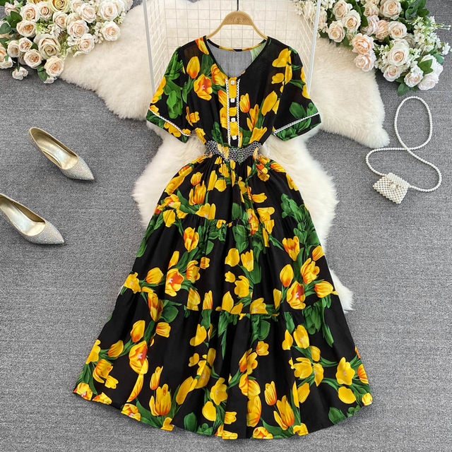 Bohemian retro temperament ethnic style V-neck waist slimming printed a-line dress seaside holiday long skirt Bohemian retro temperament ethnic style V-neck waist slimming printed a-line dress seaside holiday long skirt