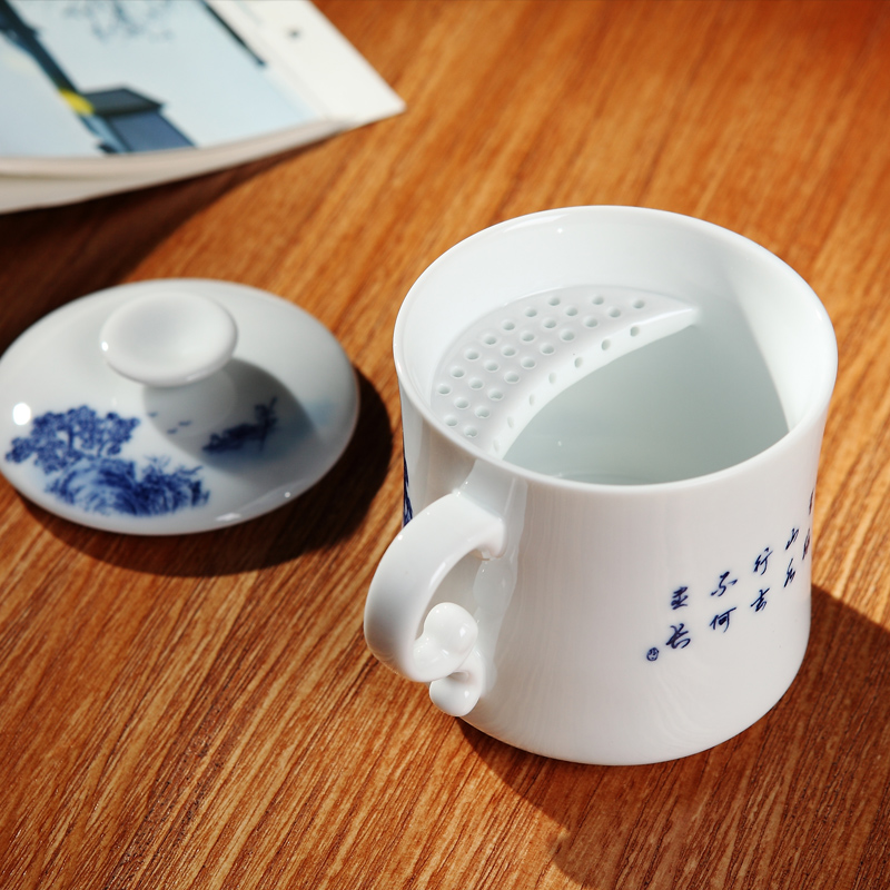 Jingdezhen ceramic cups with cover new filter glass with the personal office cup men 's and women' s gift tea set