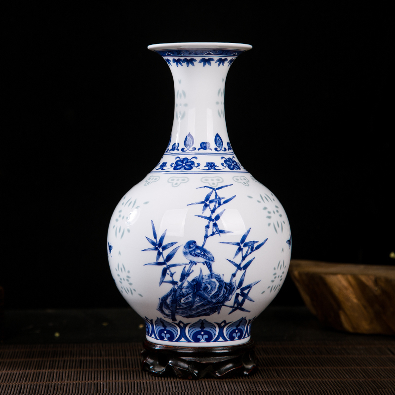 Jingdezhen ceramics and exquisite painting of flowers and blue and white porcelain vase household adornment of I and contracted wine study furnishing articles