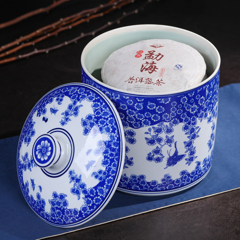 Jingdezhen ceramics pu 'er tea pot tea tea cake box domestic large - sized ceramic tea seal pot