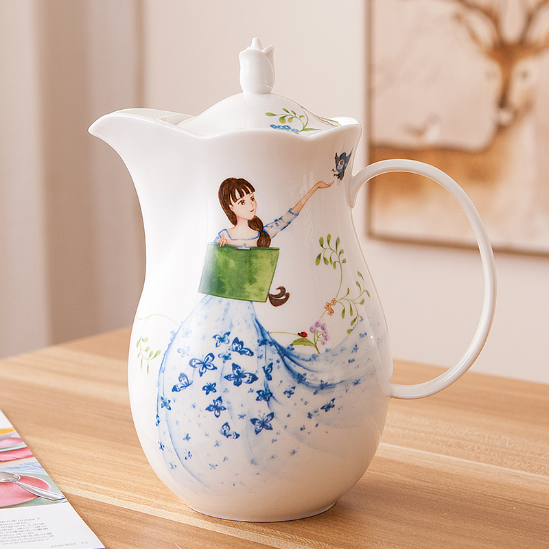 European rural wind home suits for with cool water kettle with water in a glass ceramic tea tea tea set