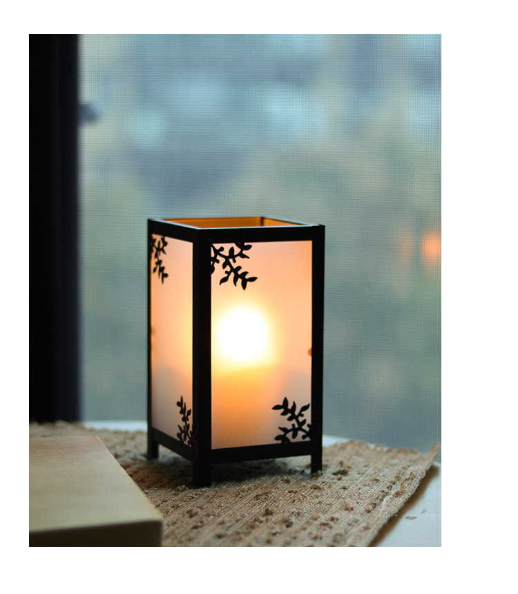 中式和风烛台复古铁艺玻璃风灯蜡烛浪漫家居桌面装饰古风摆件台座