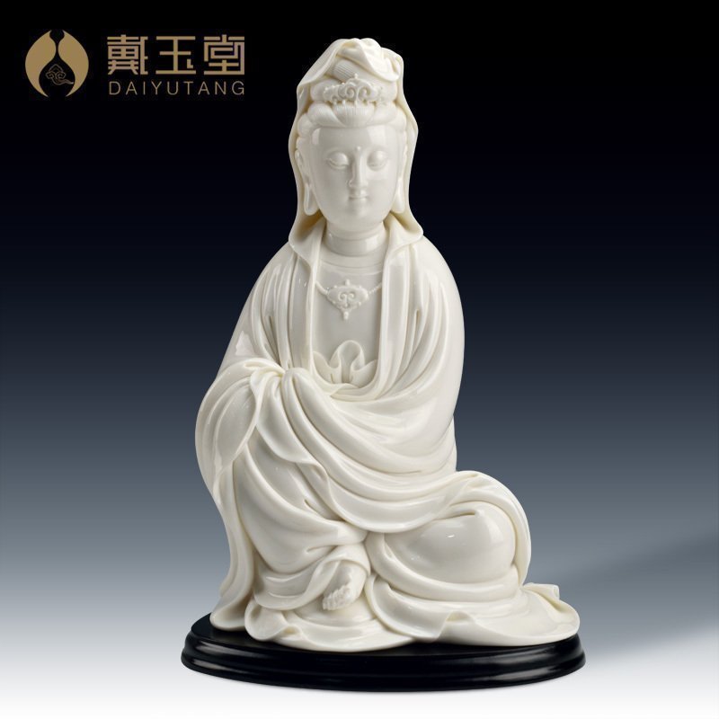 Yutang dai Lin Luyang furnishing articles master porcelain art collection of white marble Buddha avalokiteshvara/sitting guanyin